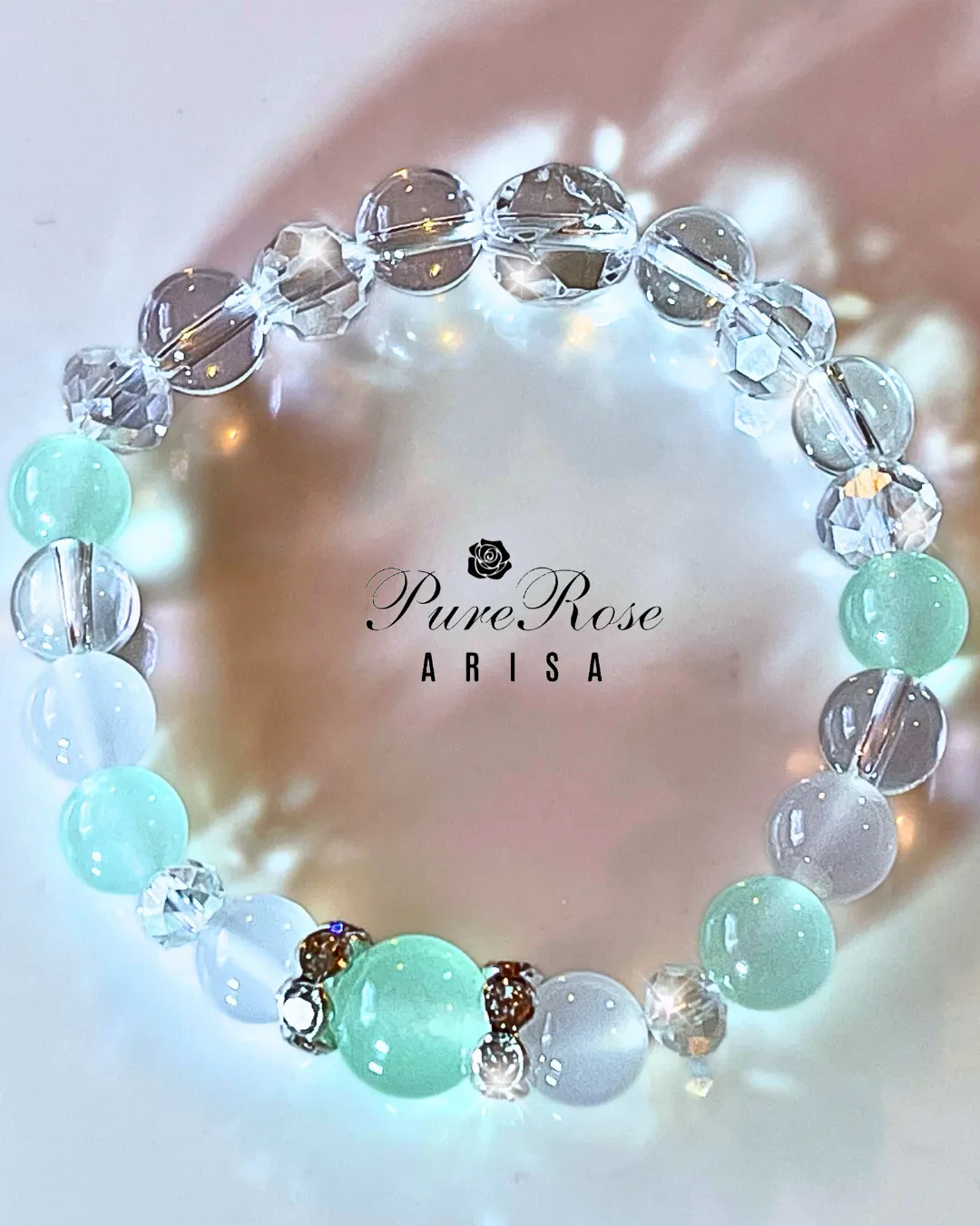 不安や落ち込みの解消と魔除け★カルセドニーとホワイトめのうのブレスレット★埼玉県S.A様